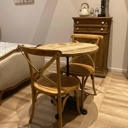 De La Chapelle Option Bed & Breakfast Verchocq